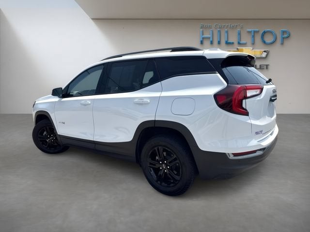 2024 GMC Terrain AT4
