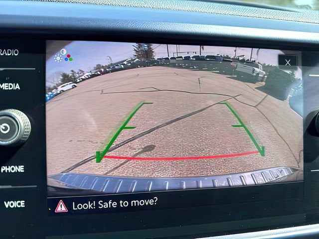 2022 Volkswagen Taos SE