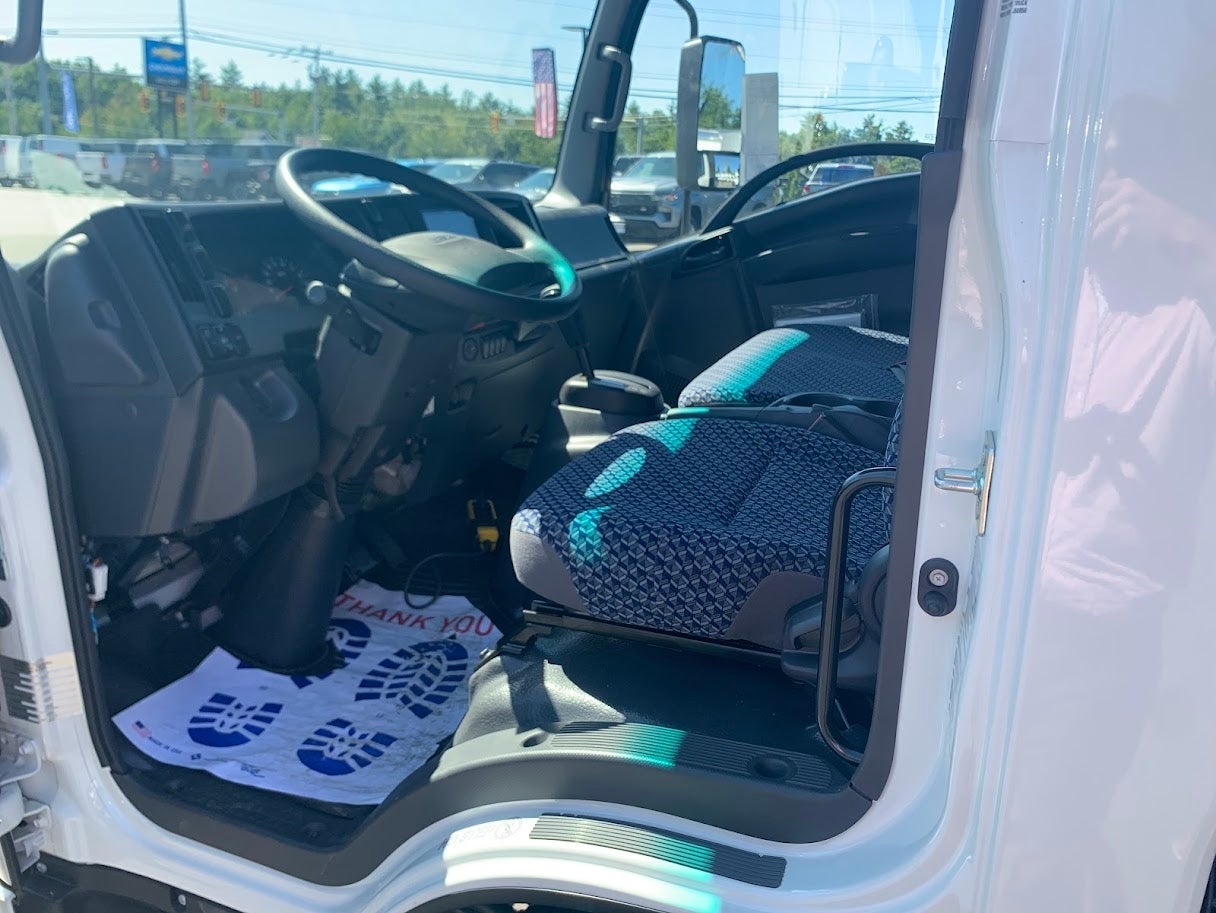 2024 Chevrolet Low Cab Forward 4500 Base