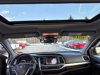 2018 Toyota Highlander SE