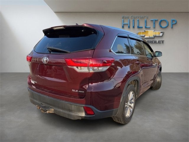 2018 Toyota Highlander SE