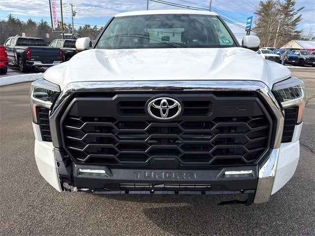 2024 Toyota Tundra 4WD SR5