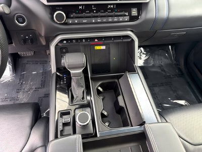2023 Toyota Tundra 4WD Platinum