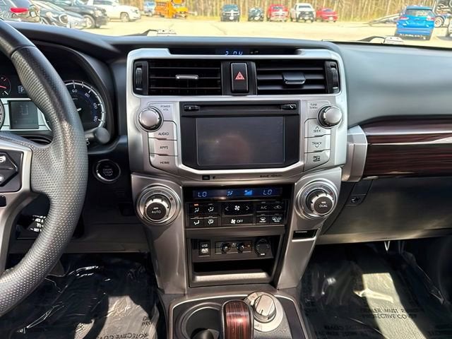 2017 Toyota 4Runner SR5
