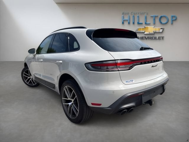 2023 Porsche Macan Base